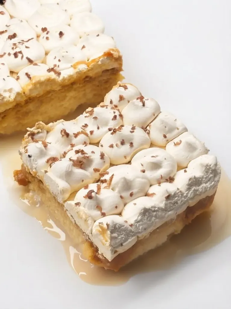 [LUS-PAS-003] Tres Leches Salted Caramel
